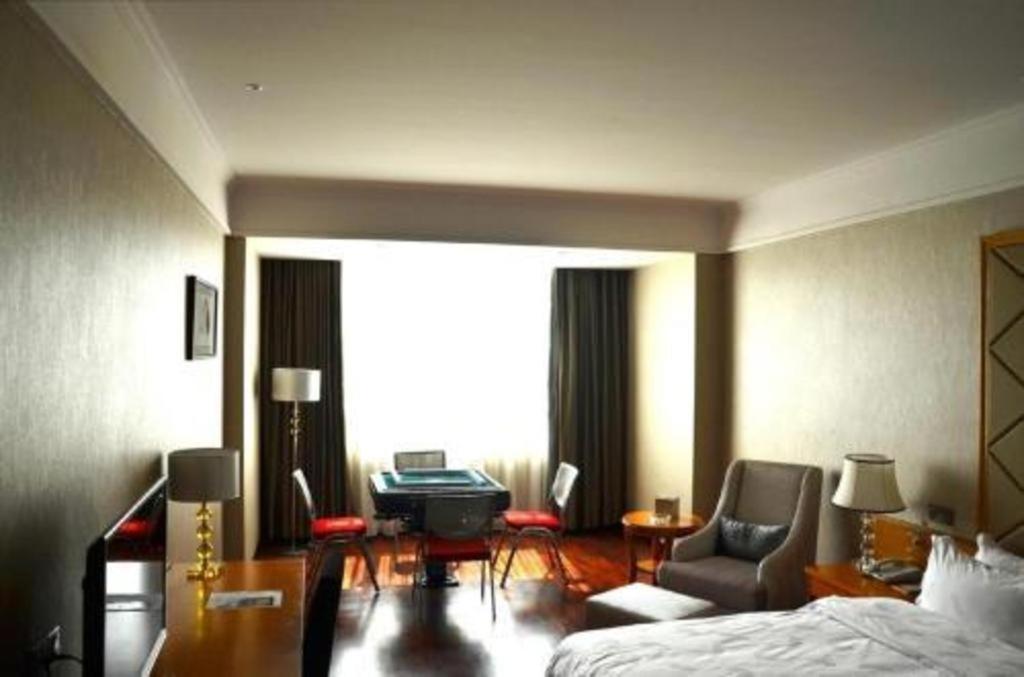 San Jiang Grand Hotel Vientiane Extérieur photo