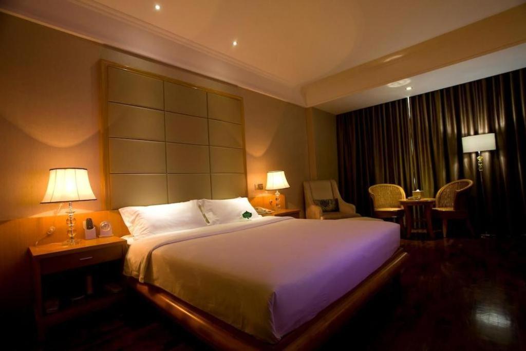 San Jiang Grand Hotel Vientiane Extérieur photo