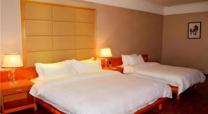 San Jiang Grand Hotel Vientiane Extérieur photo
